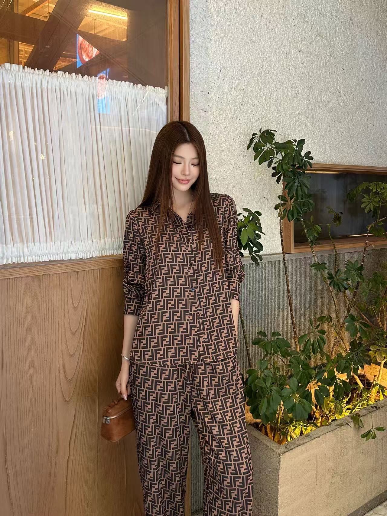 FEND1 高品質FFシャツ＋パンツ ツーピースセット【50％割引+送料無料】