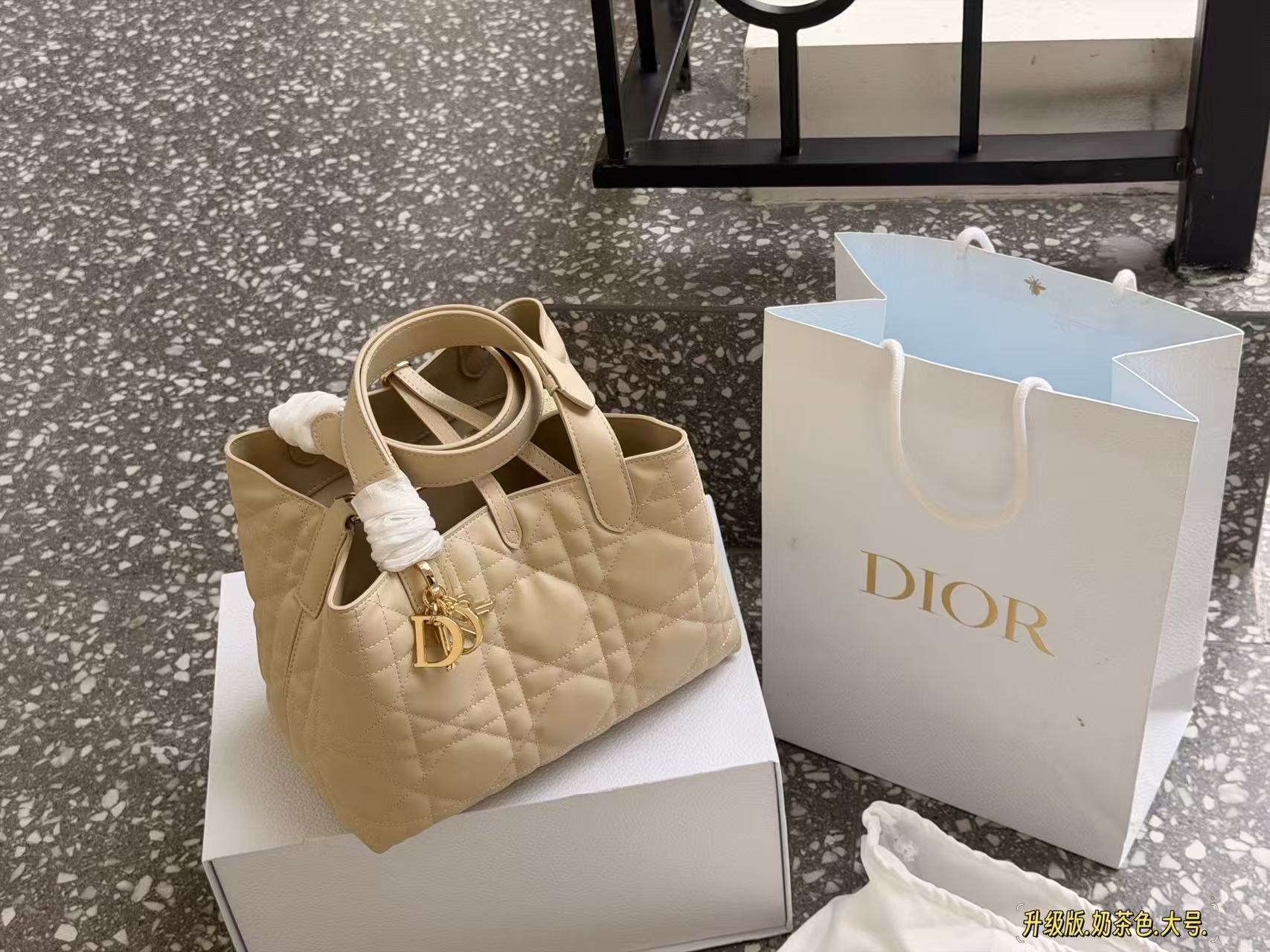 DI0R Toujoursハンドバッグ【50％割引+送料無料】