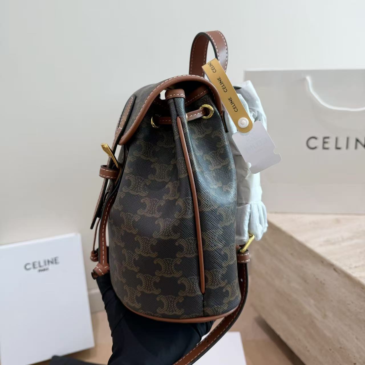 CEL1NE 凱旋門リュックサック【50％割引+送料無料】