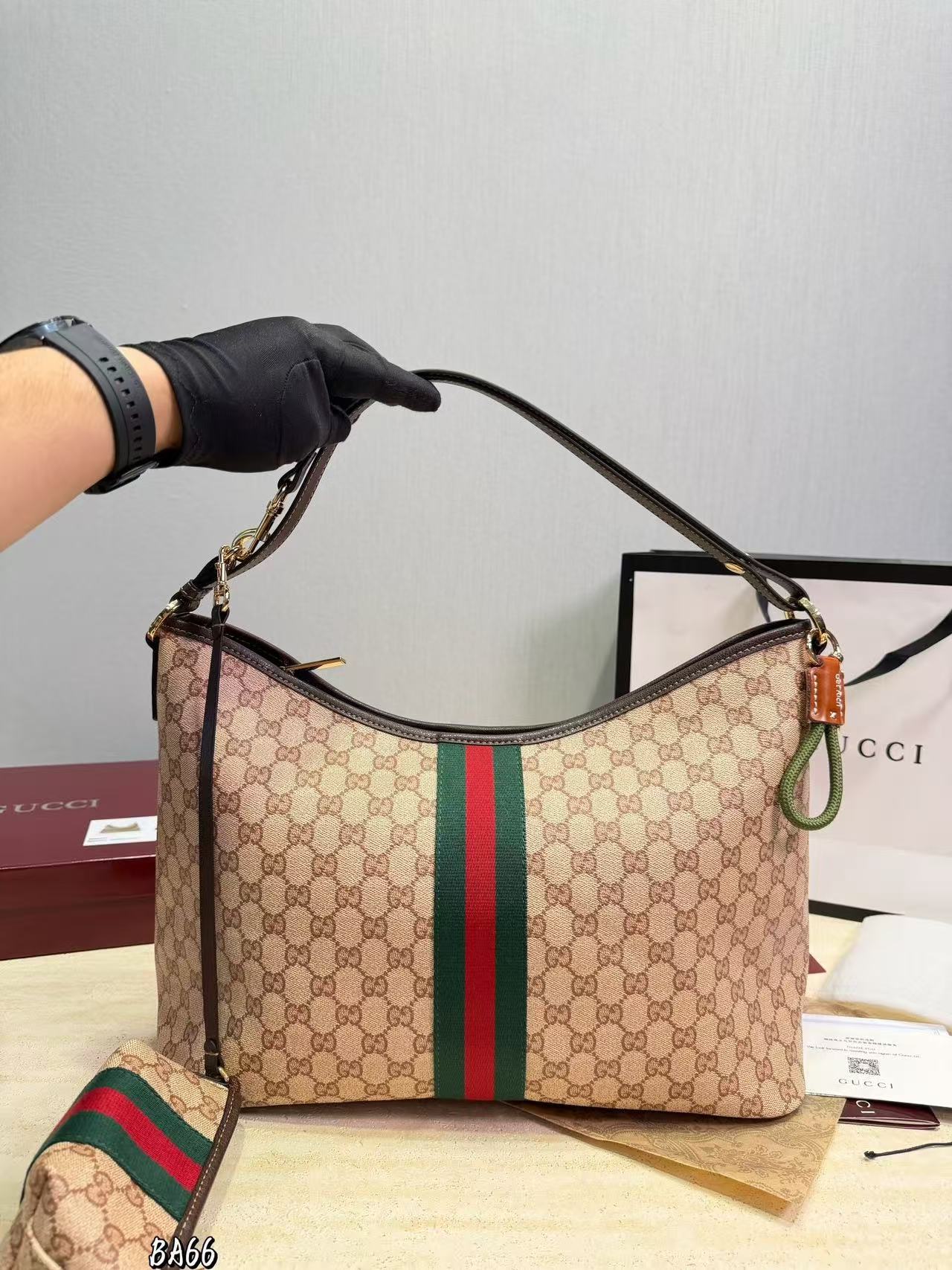 GUCCI ホーボー トートバッグ【50％割引+送料無料】