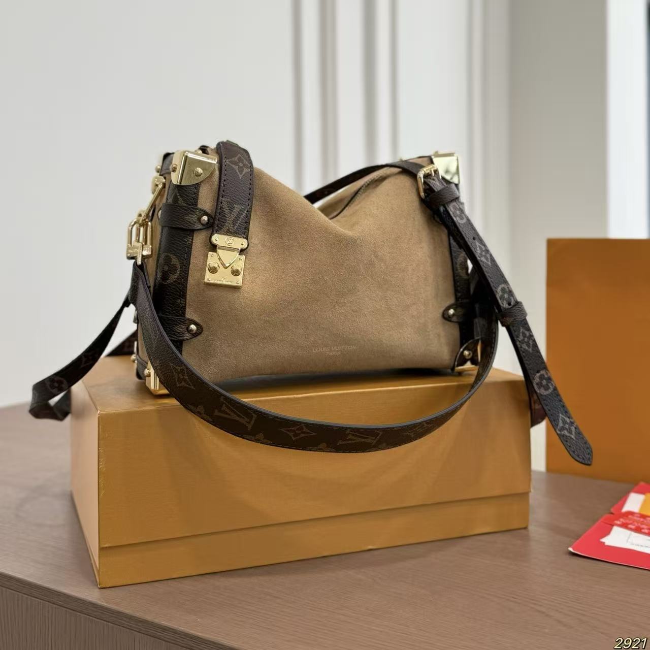 LV trunkショルダーバッグ【50％割引+送料無料】
