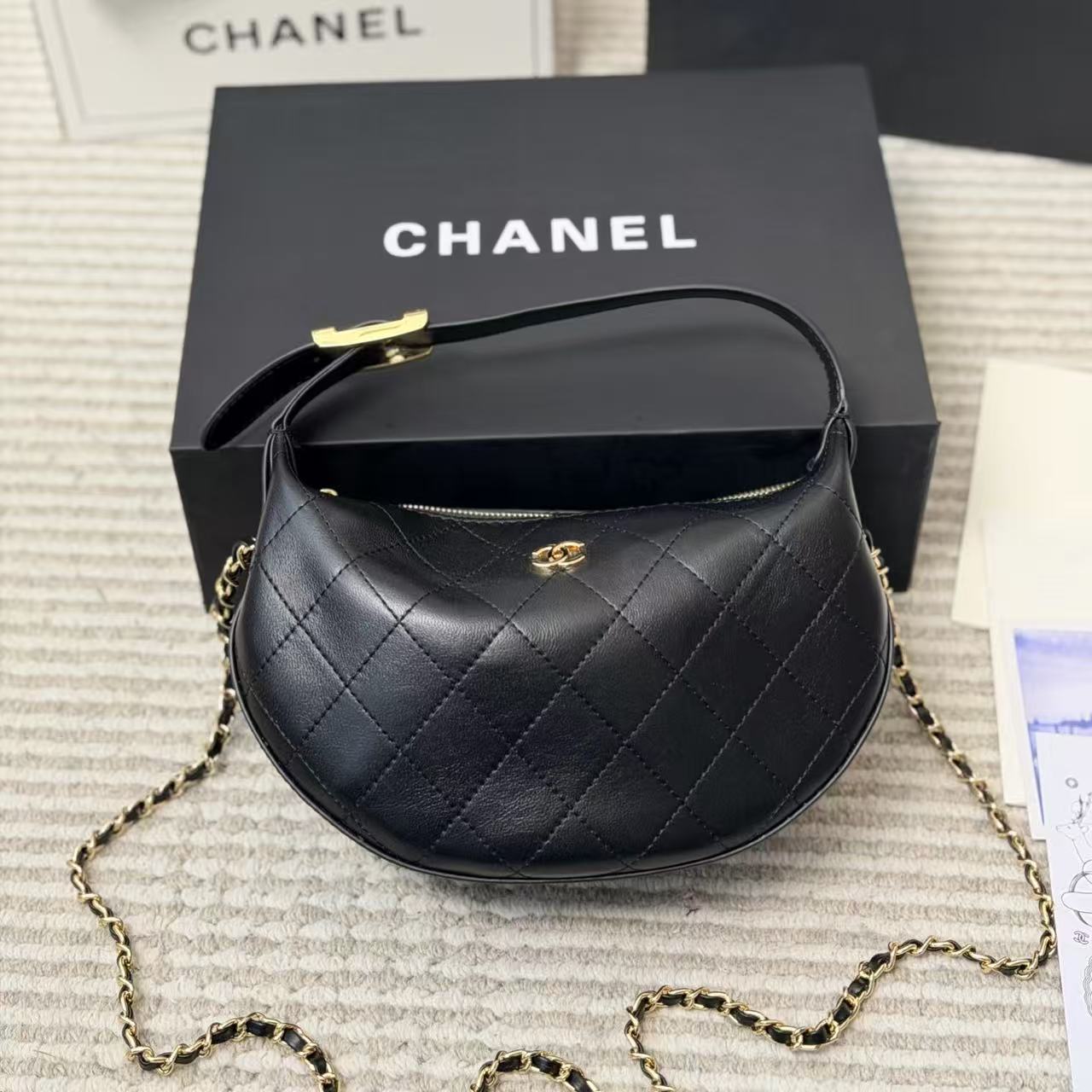 CHANE1 ダブルCチェーンクレセントバッグ【50％割引+送料無料】