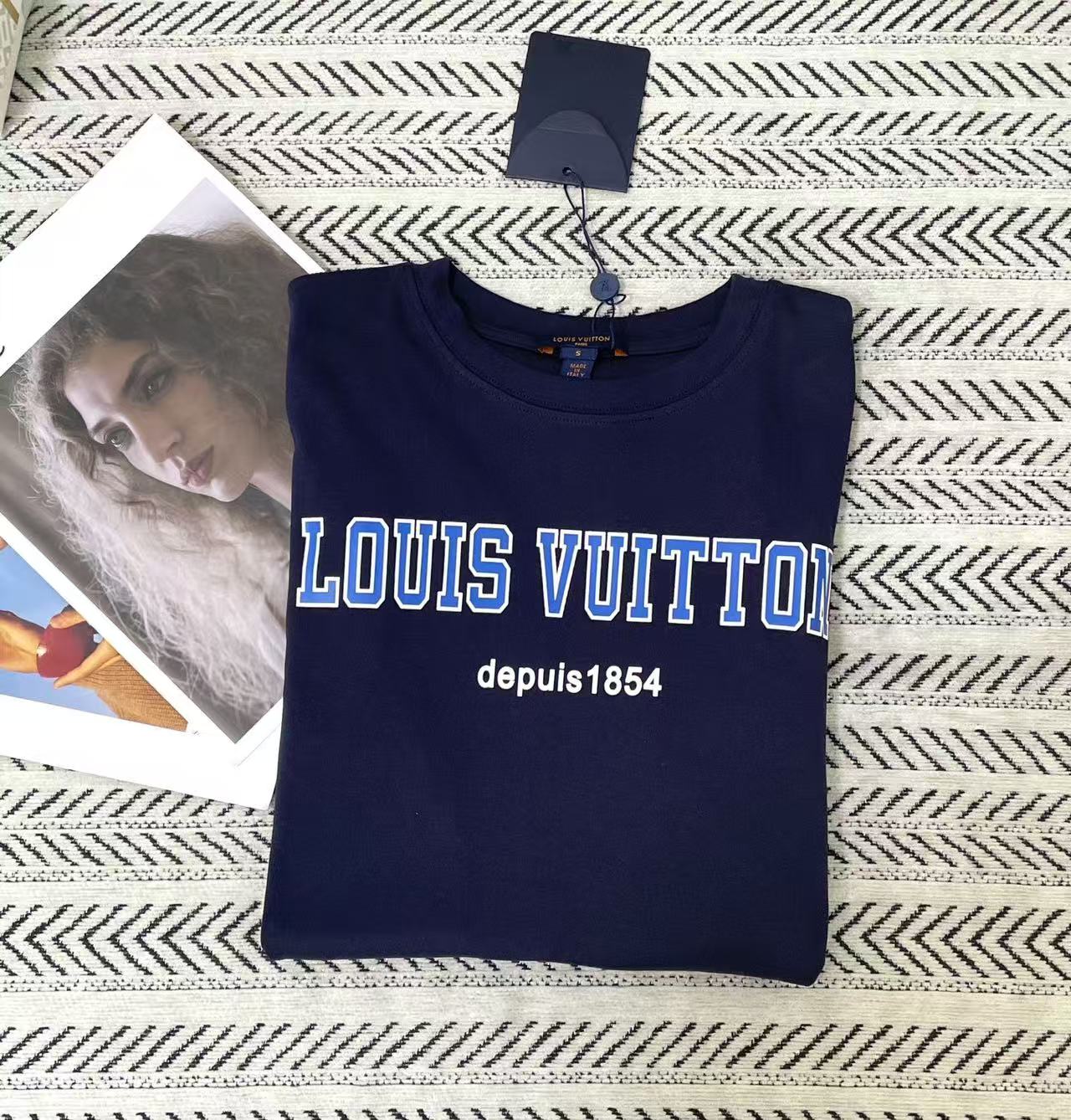 LVロゴ入り半袖Tシャツ【50％割引+送料無料】