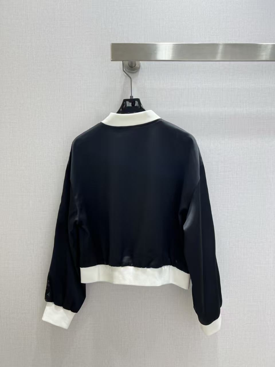 LVプリント柄ジップアップジャケット【50％割引+送料無料】