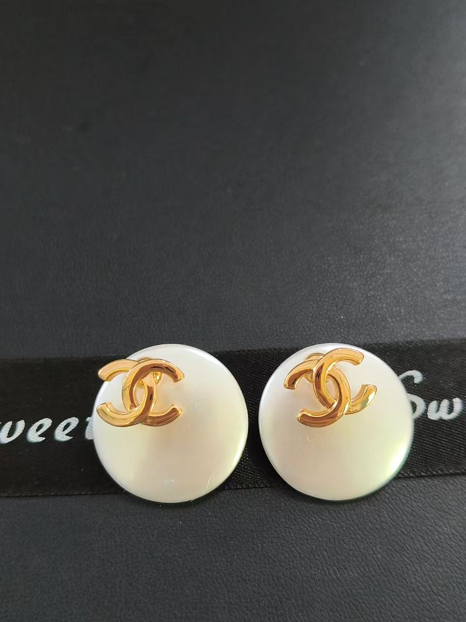 CHANE1 ダブルCラウンドスタッドピアス【50％割引+送料無料】