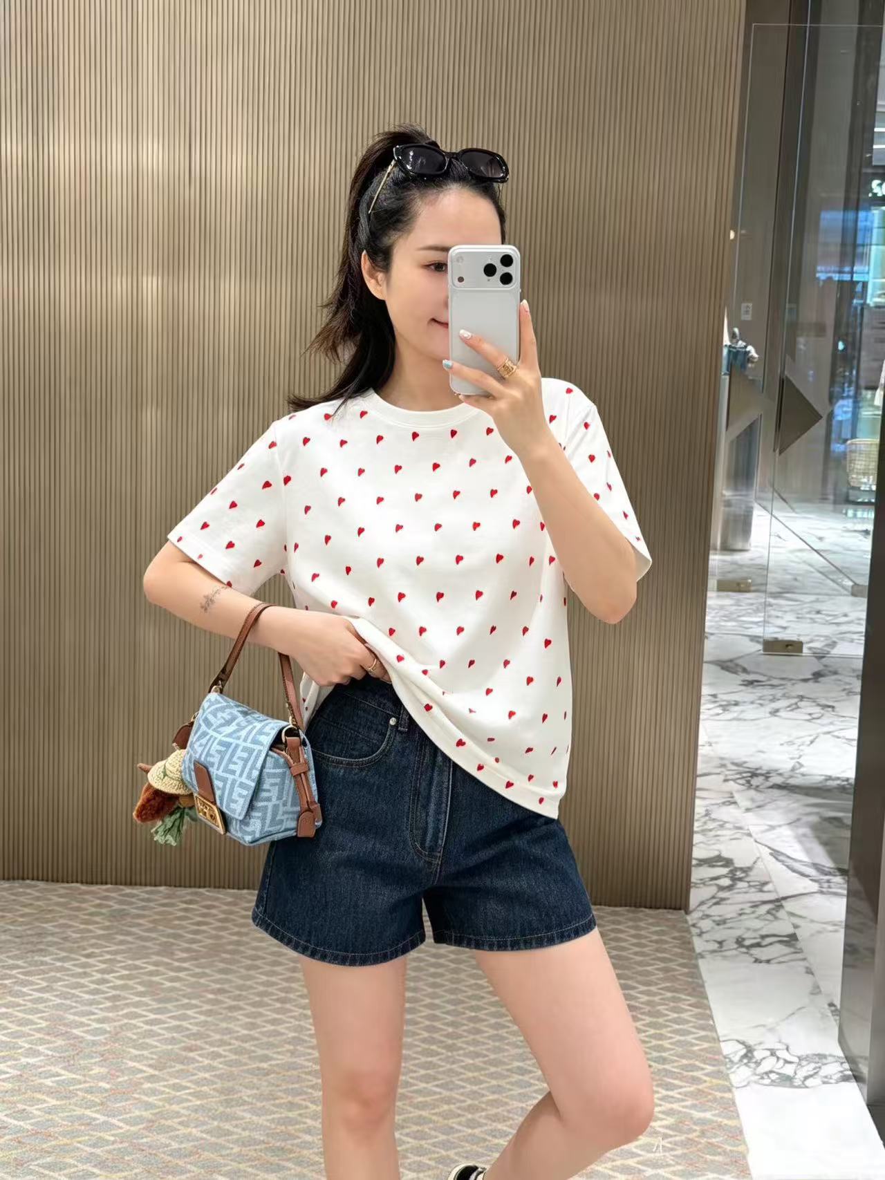 FENDI レッドハートTシャツ【50％割引+送料無料】