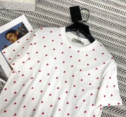 FENDI レッドハートTシャツ【50％割引+送料無料】
