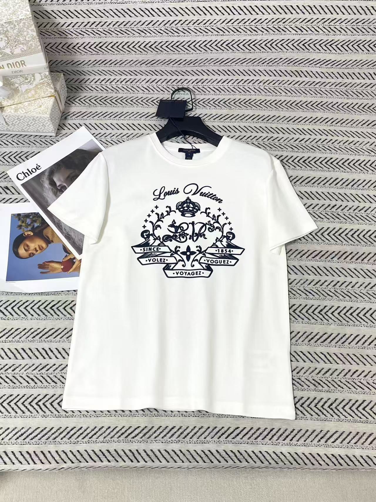 LV フロッキー加工グラフィティロゴTシャツ【50％割引+送料無料】