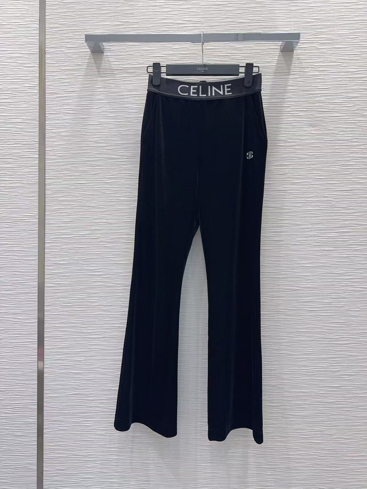 CEL1NE フレアベルベットパンツ【50％割引+送料無料】