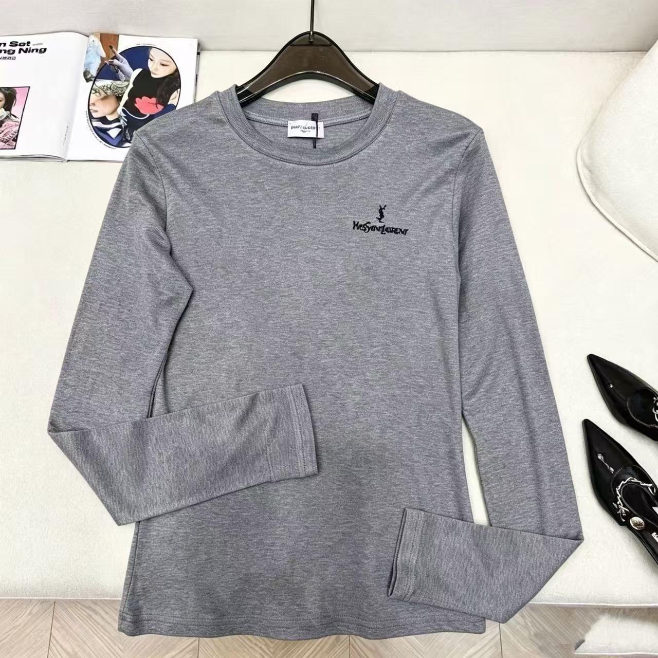 YSL シンプルロゴTシャツ【50％割引+送料無料】