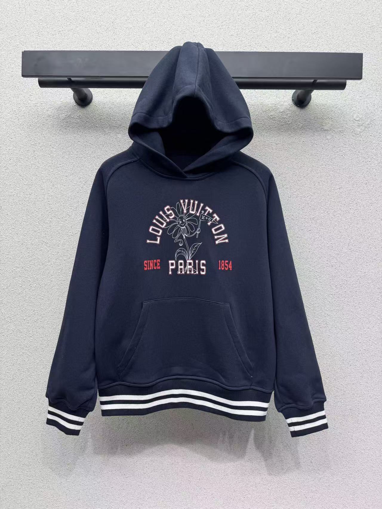 LV フード付き刺繍スウェット＆パンツ セットアップ【50％割引+送料無料】