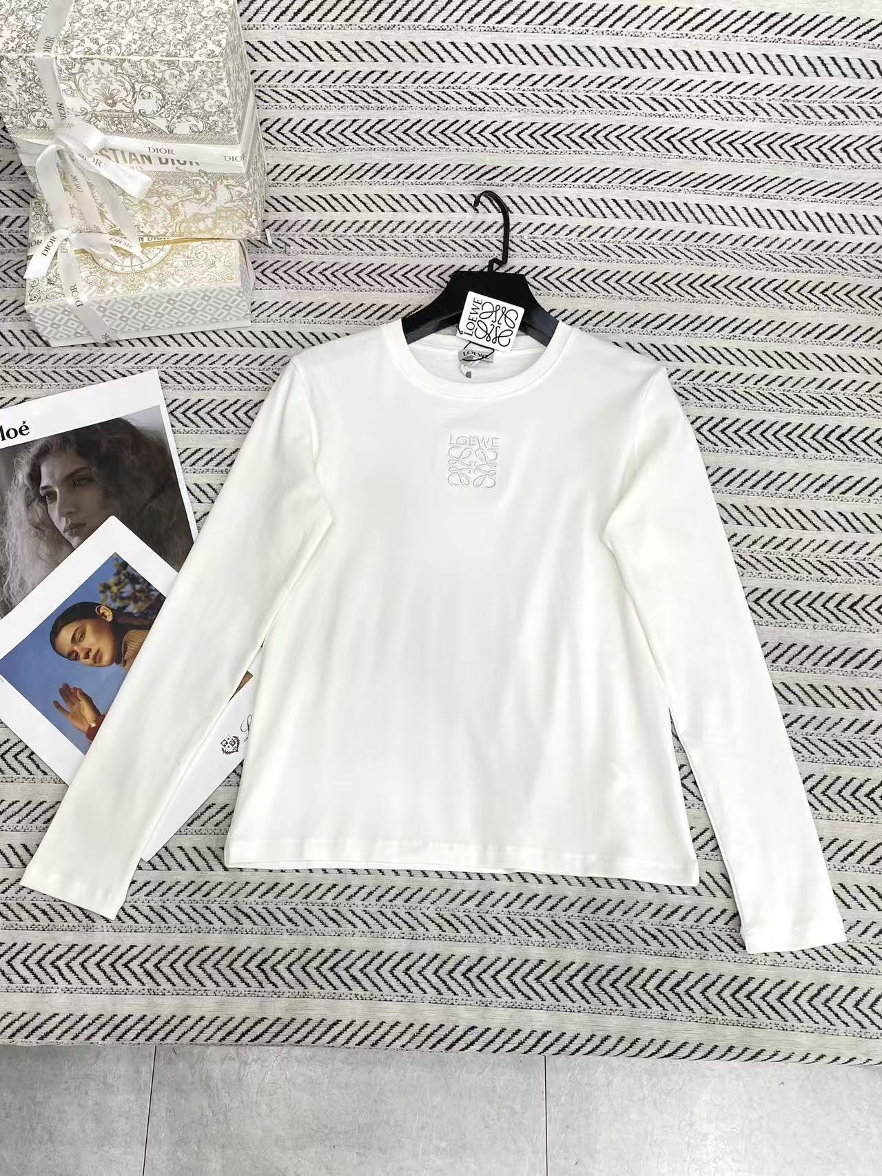 LOEWE 刺繍ロゴ長袖Tシャツ【50％割引+送料無料】