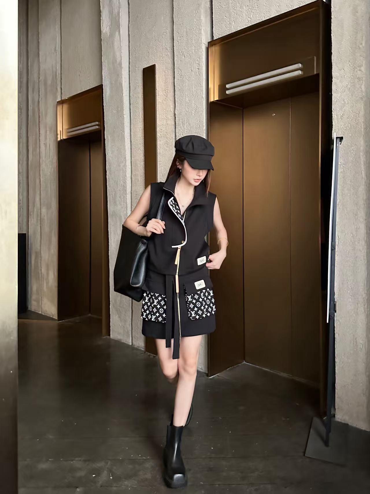 LV ジップアップベスト＆スカート セットアップ【50％割引+送料無料】