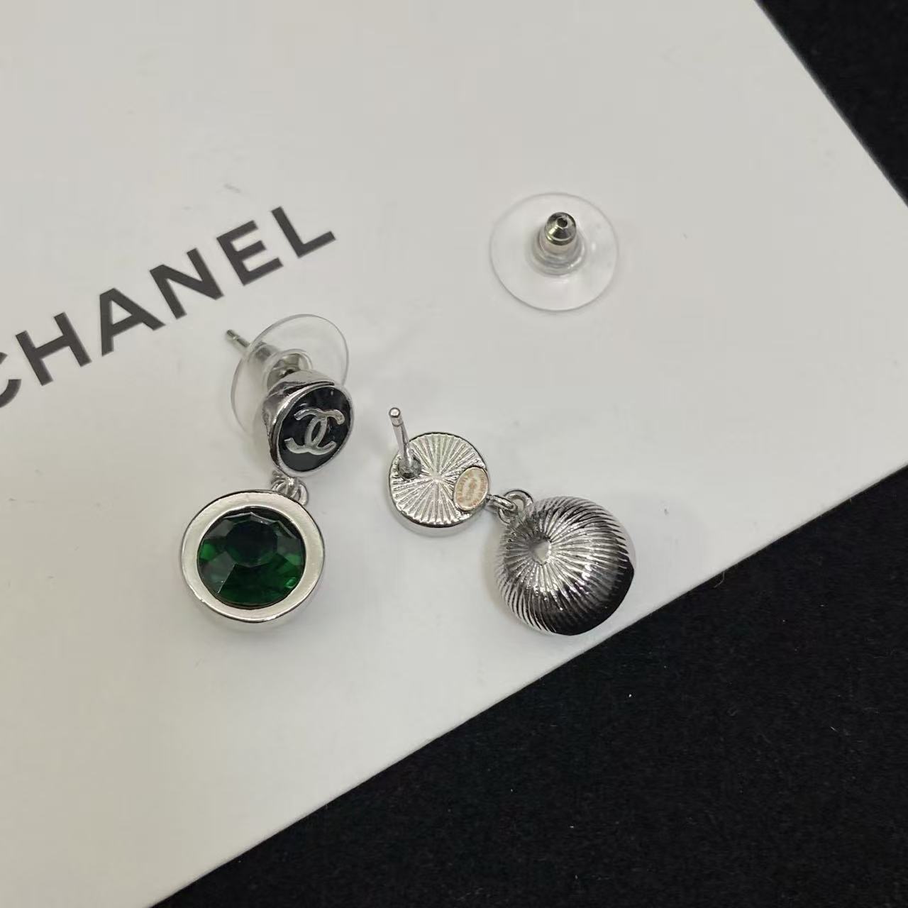 CHANE1 ダブルC ダイヤモンドスタッドピアス【50％割引+送料無料】