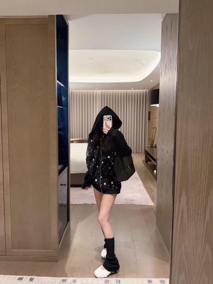 Chrome Hearts 五角形スター フーディー【50％割引+送料無料】