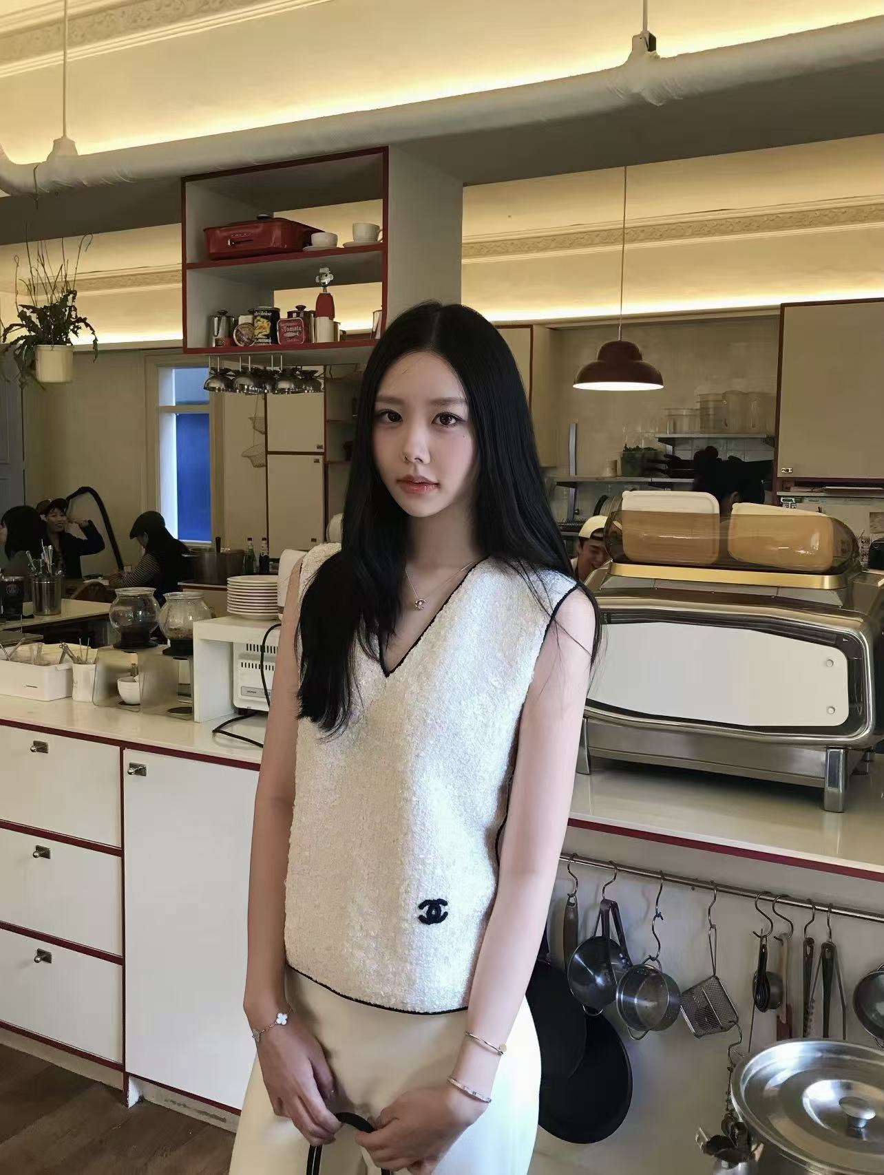 CHANEL ダブルC ウールベスト【50％割引+送料無料】