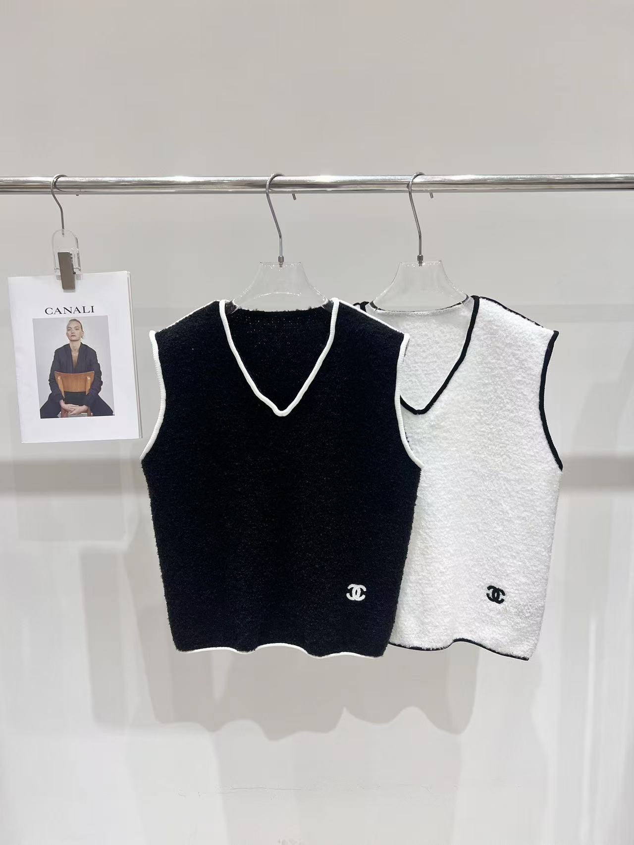 CHANEL ダブルC ウールベスト【50％割引+送料無料】