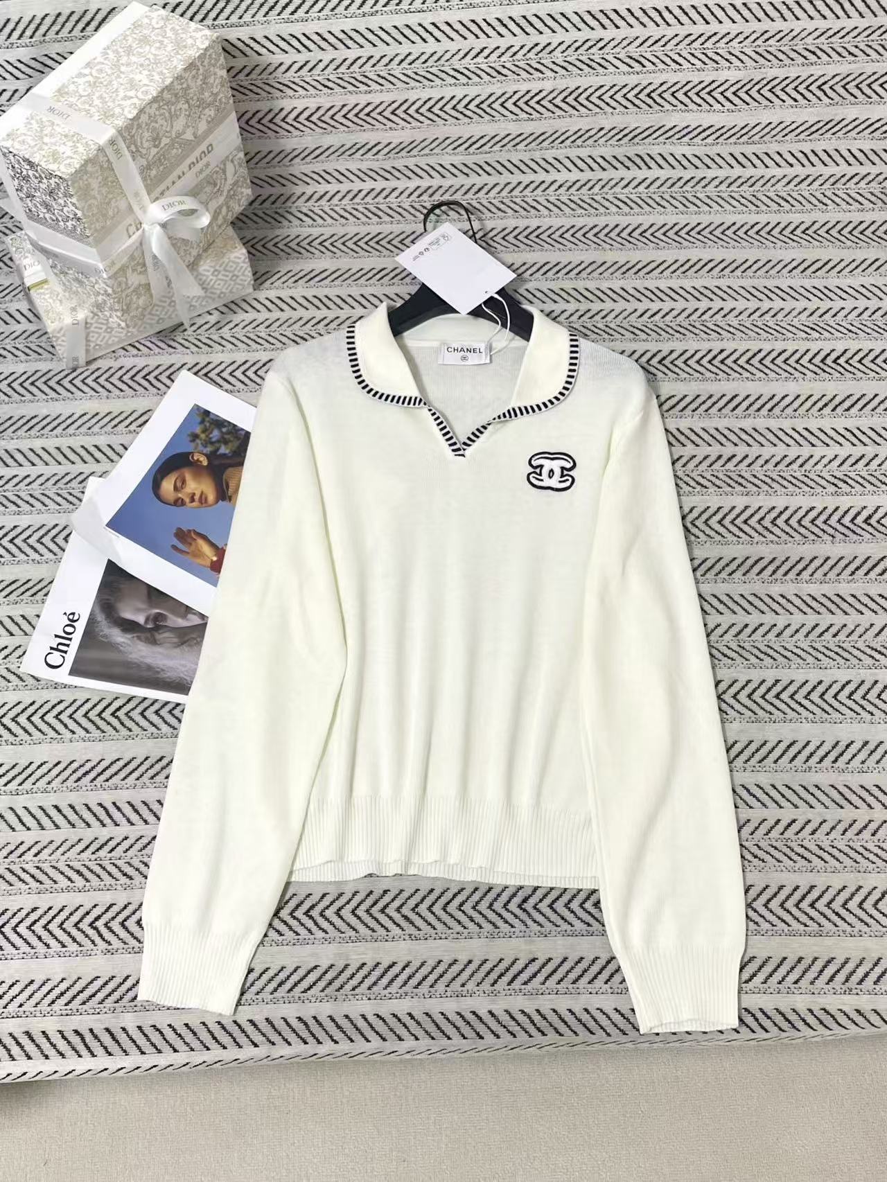 CHANEL ダブルCロゴ入り襟付きウールセーター【50％割引+送料無料】