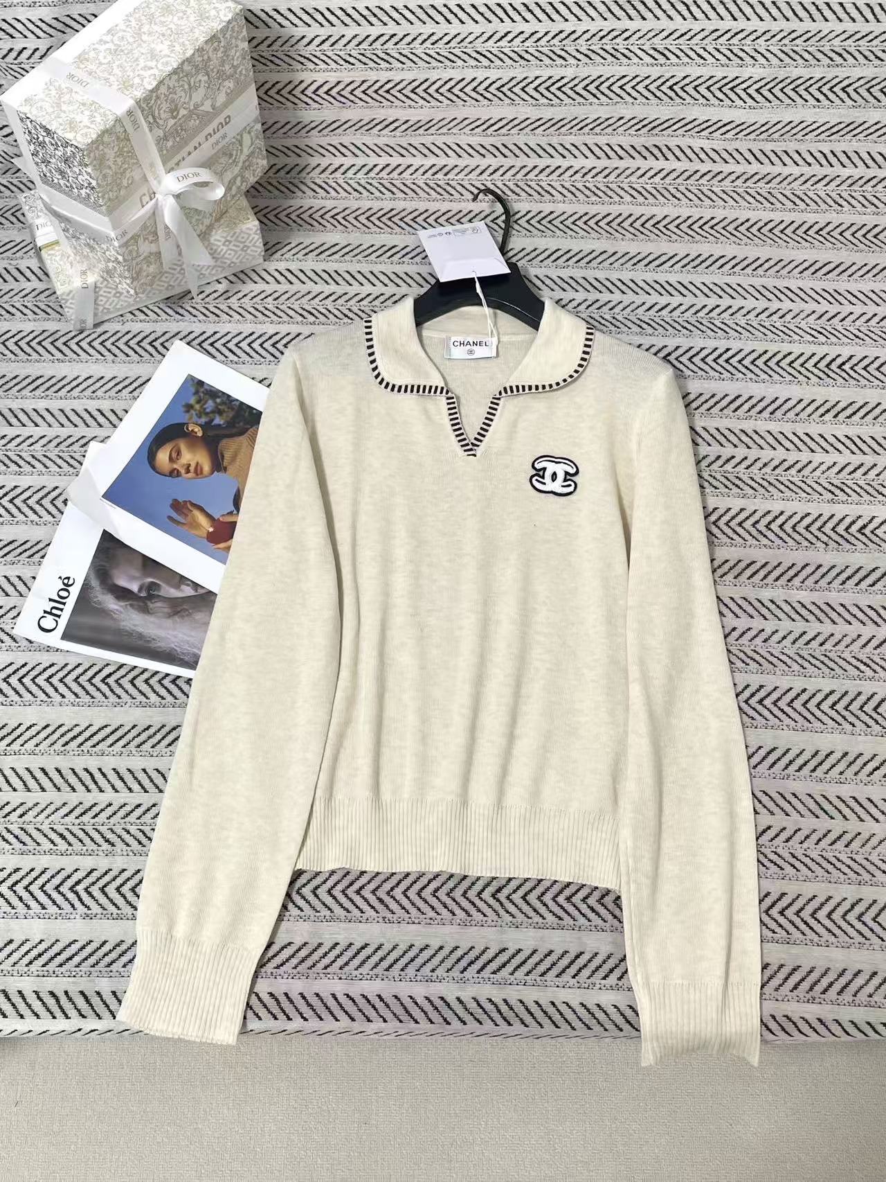 CHANEL ダブルCロゴ入り襟付きウールセーター【50％割引+送料無料】