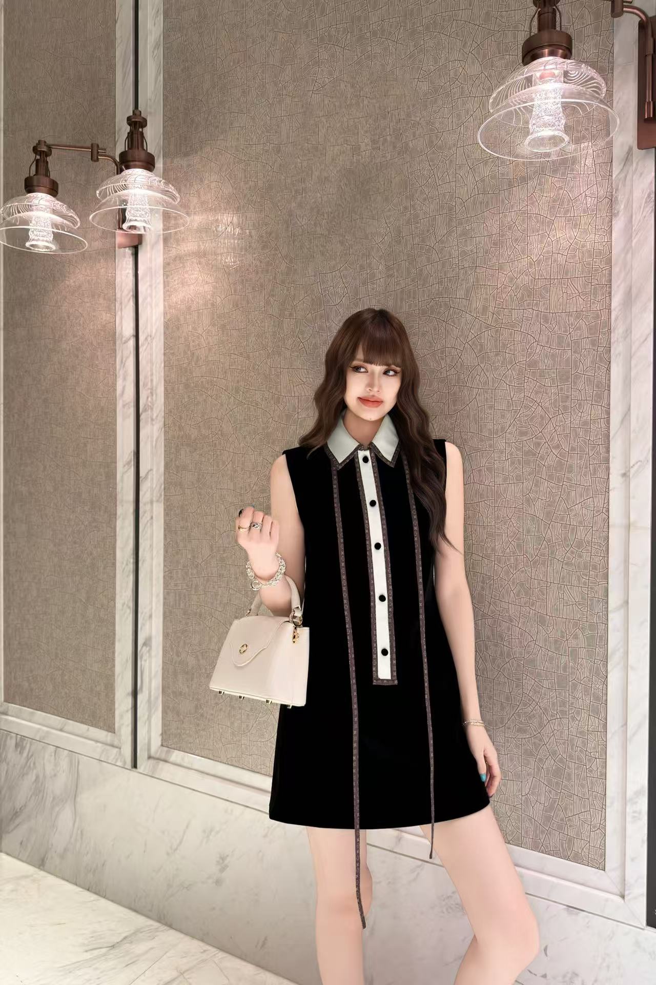LV レースアップ・ノースリーブワンピース【50％割引+送料無料】