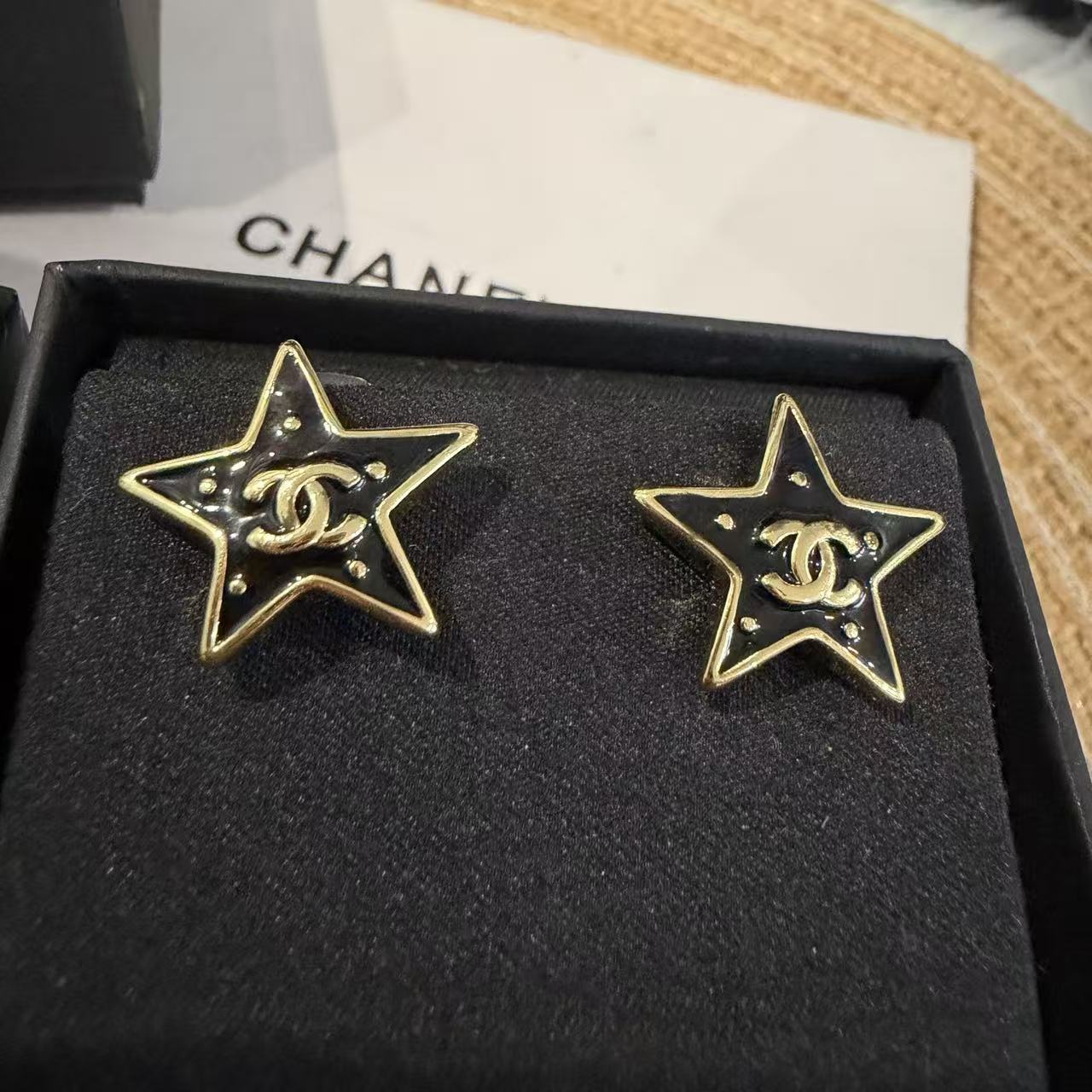 CHANE1 五芒星ダブルCピアス【50％割引+送料無料】