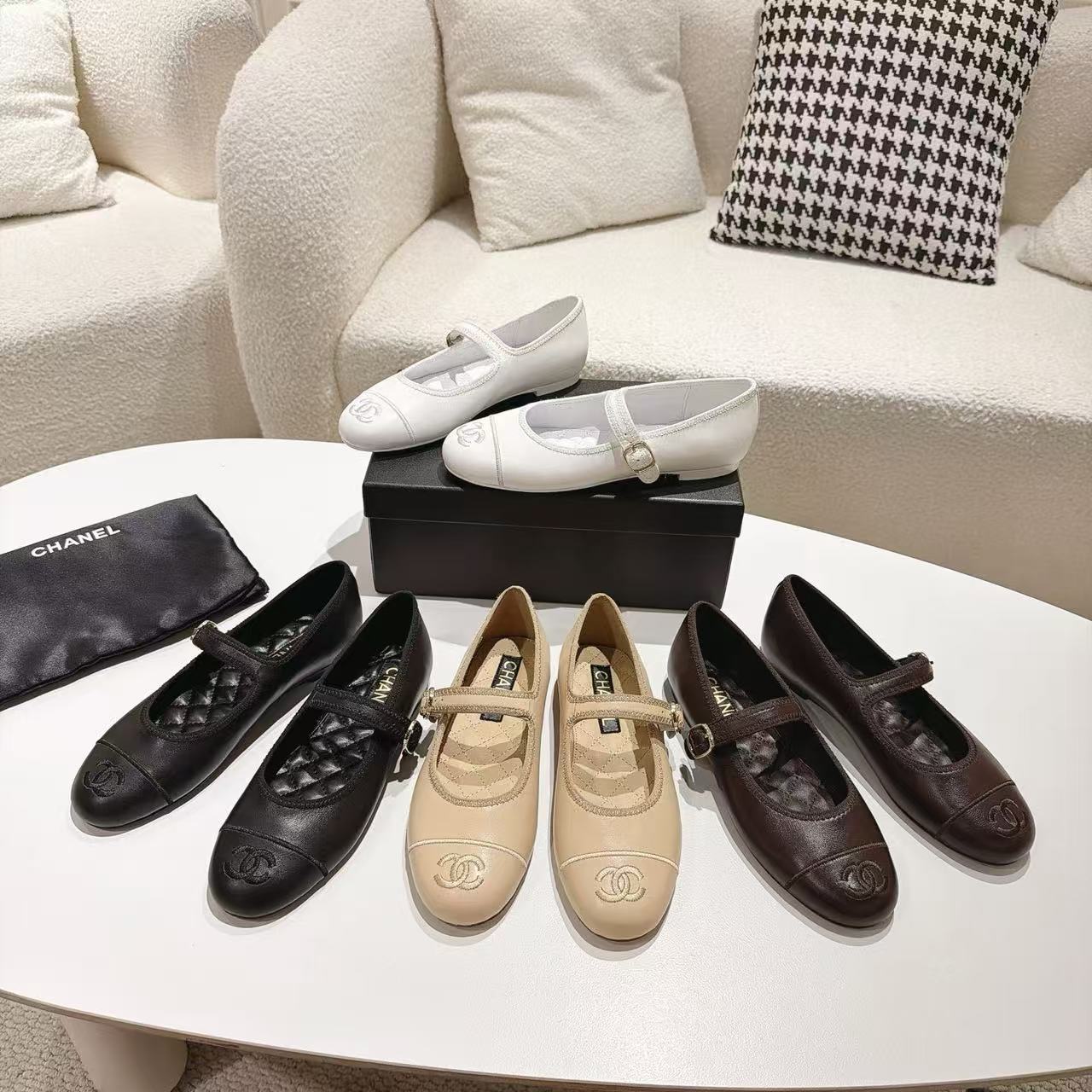 CHANE1 高品質シープスキン ダブルCフラットシューズ【50％割引+送料無料】