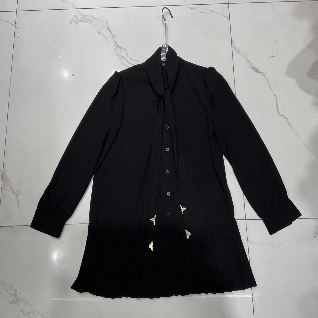 LVシンプルな長袖ワンピース【50％割引+送料無料】