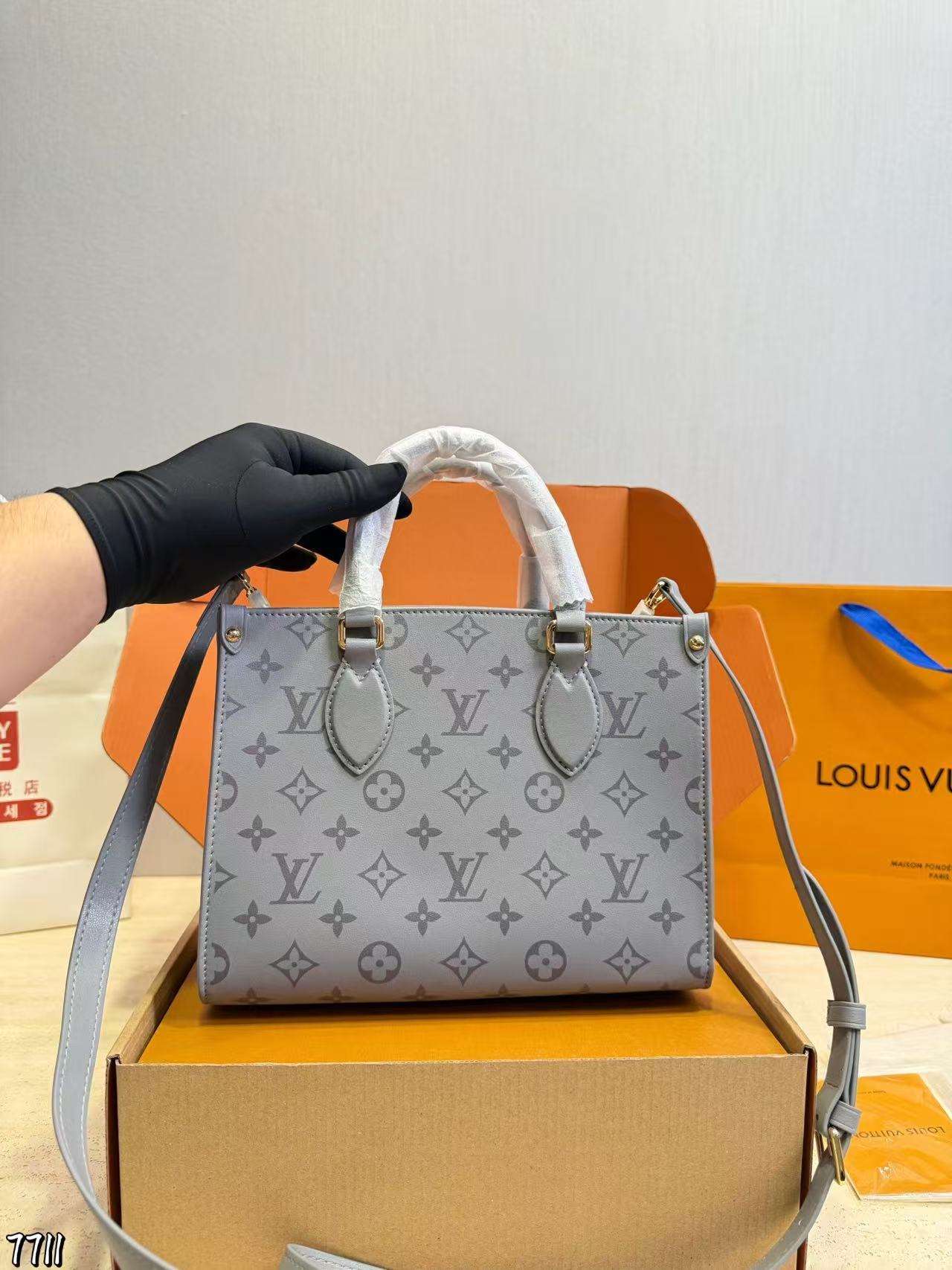 LV Onthegoトートバッグ【50％割引+送料無料】