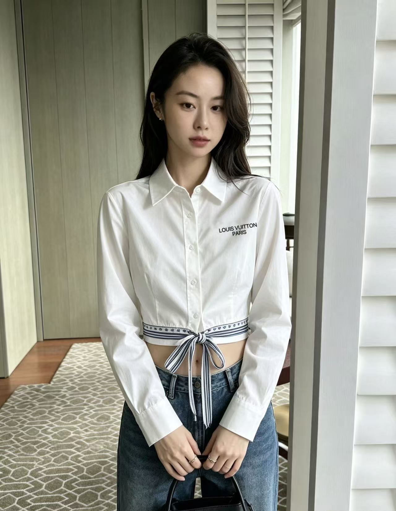 LV刺繍入りレターシャツ【50％割引+送料無料】