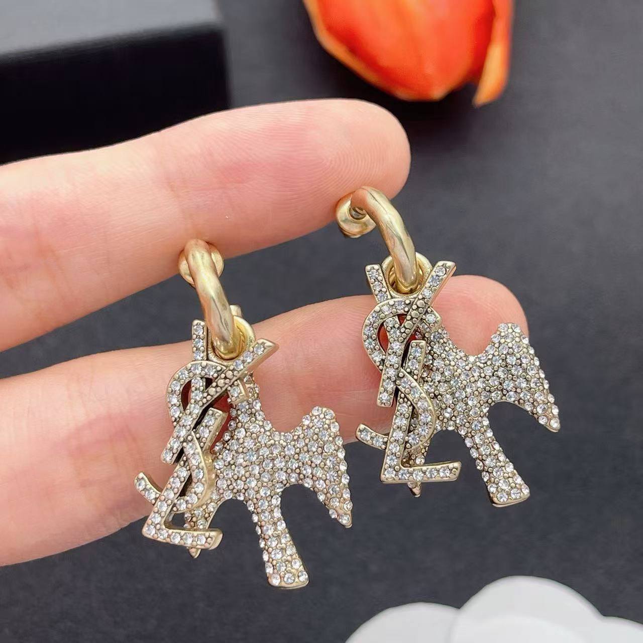 YSL ダイヤモンド・フープピアス【50％割引+送料無料】