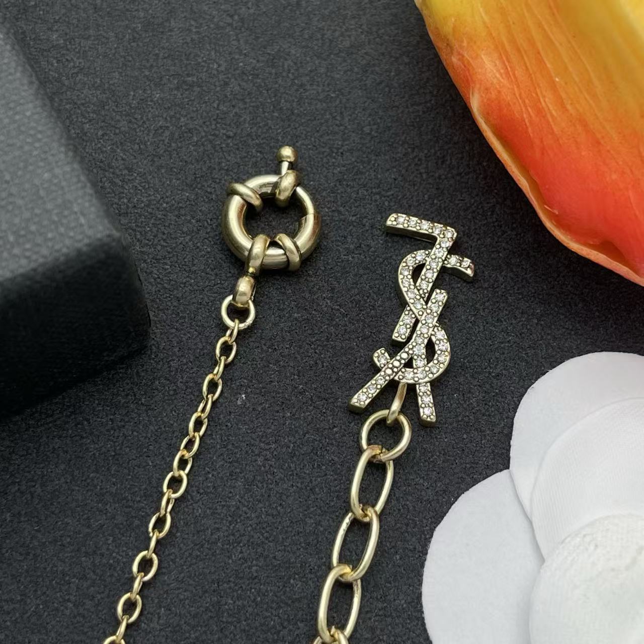 YSL ダイヤモンドブレスレット【50％割引+送料無料】