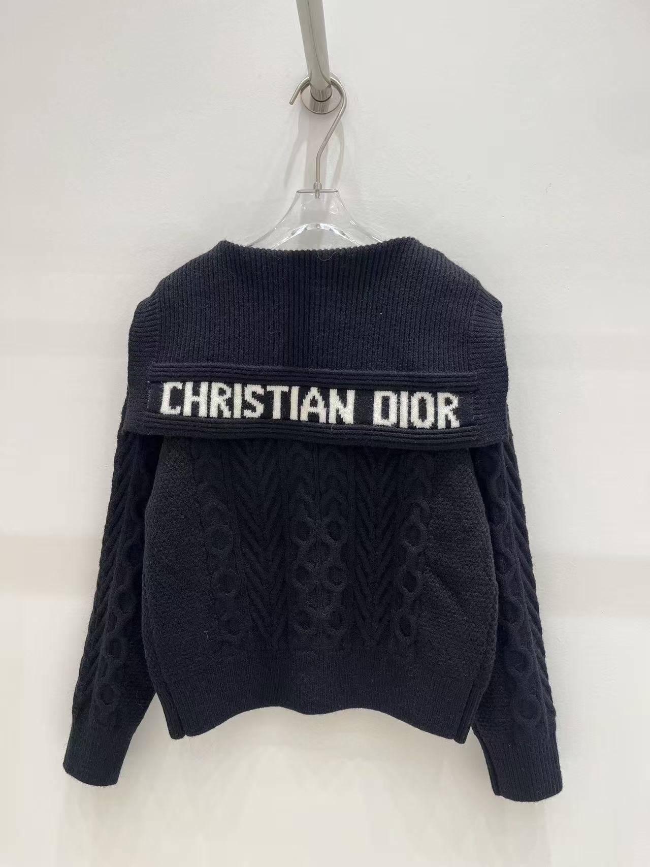 DIOR ロゴ入りケーブルニットカーディガン【50％割引+送料無料】