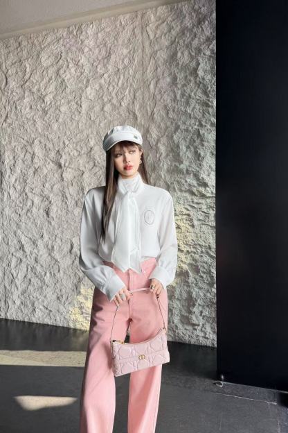 DIOR 刺繍入りレタリング レースアップシャツ【50％割引+送料無料】