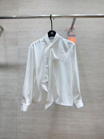 DIOR 刺繍入りレタリング レースアップシャツ【50％割引+送料無料】