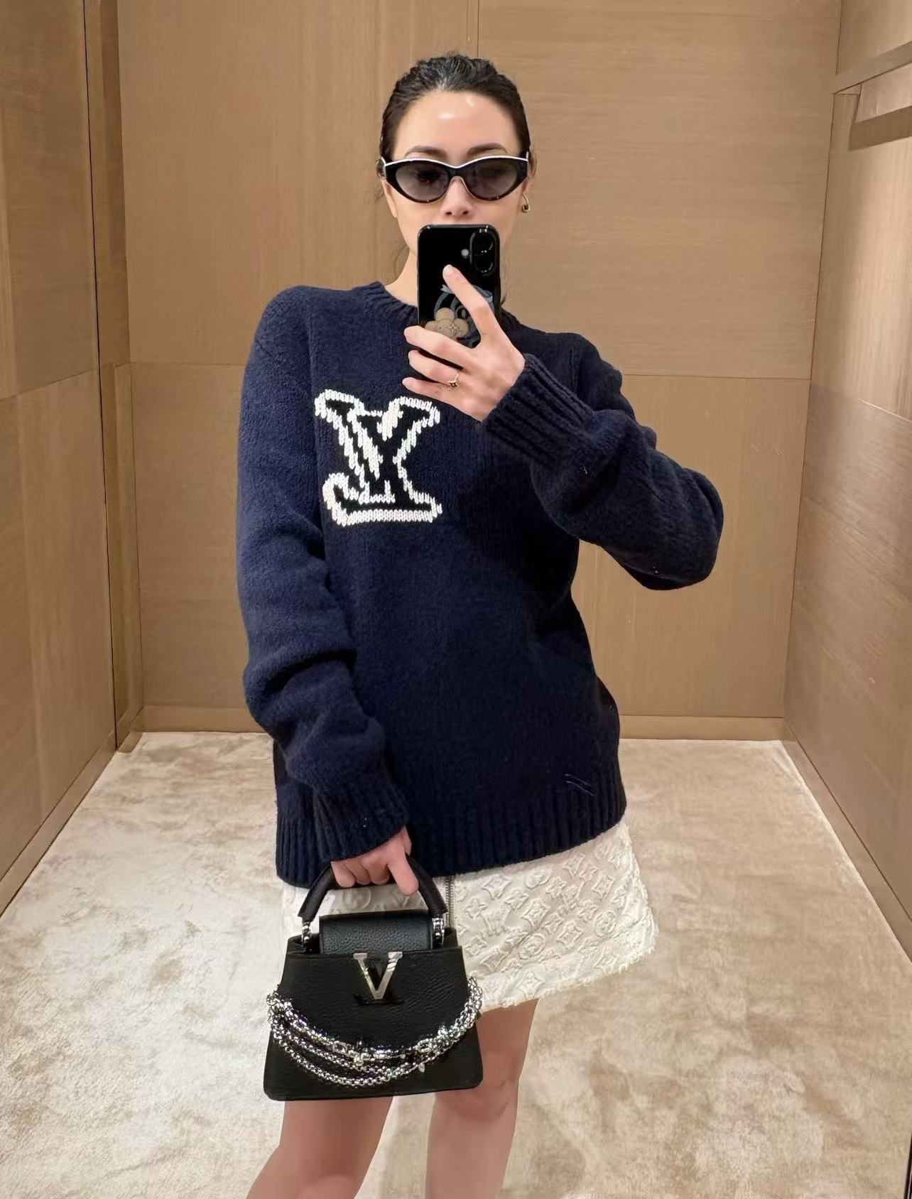 LV シンプルロゴセーター【50％割引+送料無料】
