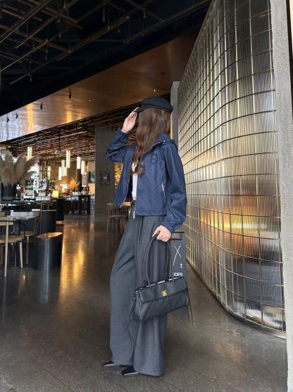 DIOR 刺繍ロゴ入りディアスキン・フーデッドジャケット【50％割引+送料無料】