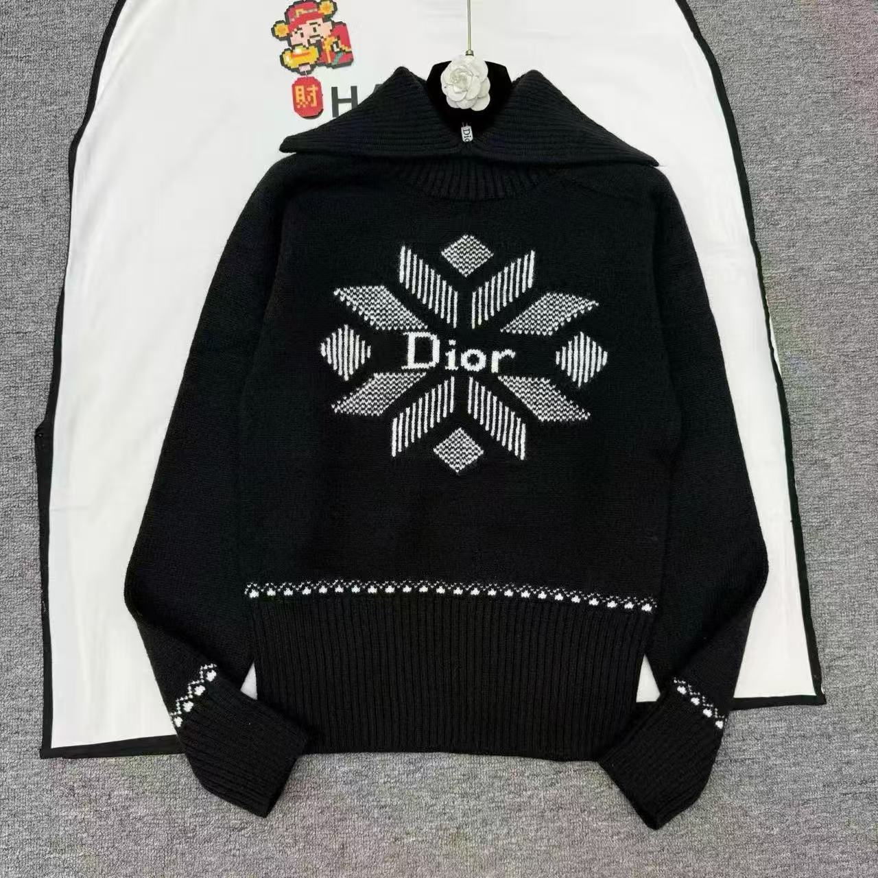 DIOR スノーフレーク柄襟付きウールセーター【50％割引+送料無料】