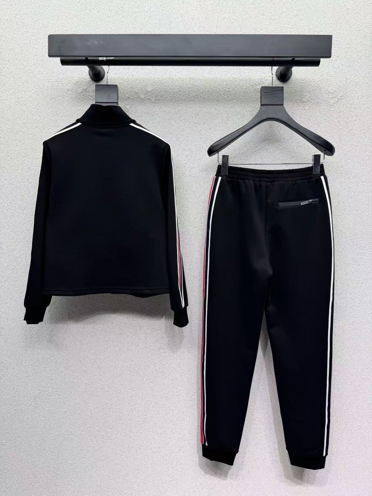 PR4DA 三角ロゴ・バイカラー・ジャケット＆パンツ セットアップ【50％割引+送料無料】