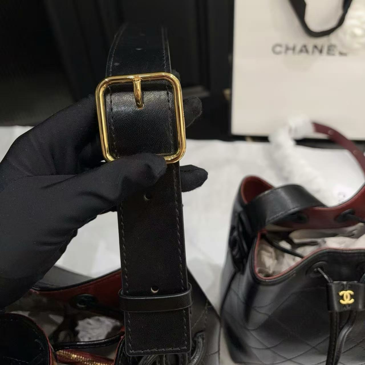 CHANEL カーフスキン バケットバッグ【50％割引+送料無料】