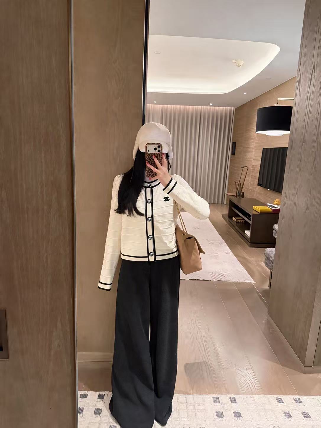 CHANEL ダブルC ウールカーディガン【50％割引+送料無料】