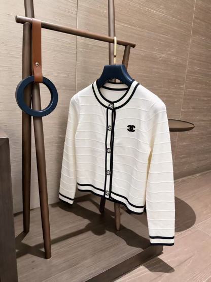 CHANEL ダブルC ウールカーディガン【50％割引+送料無料】