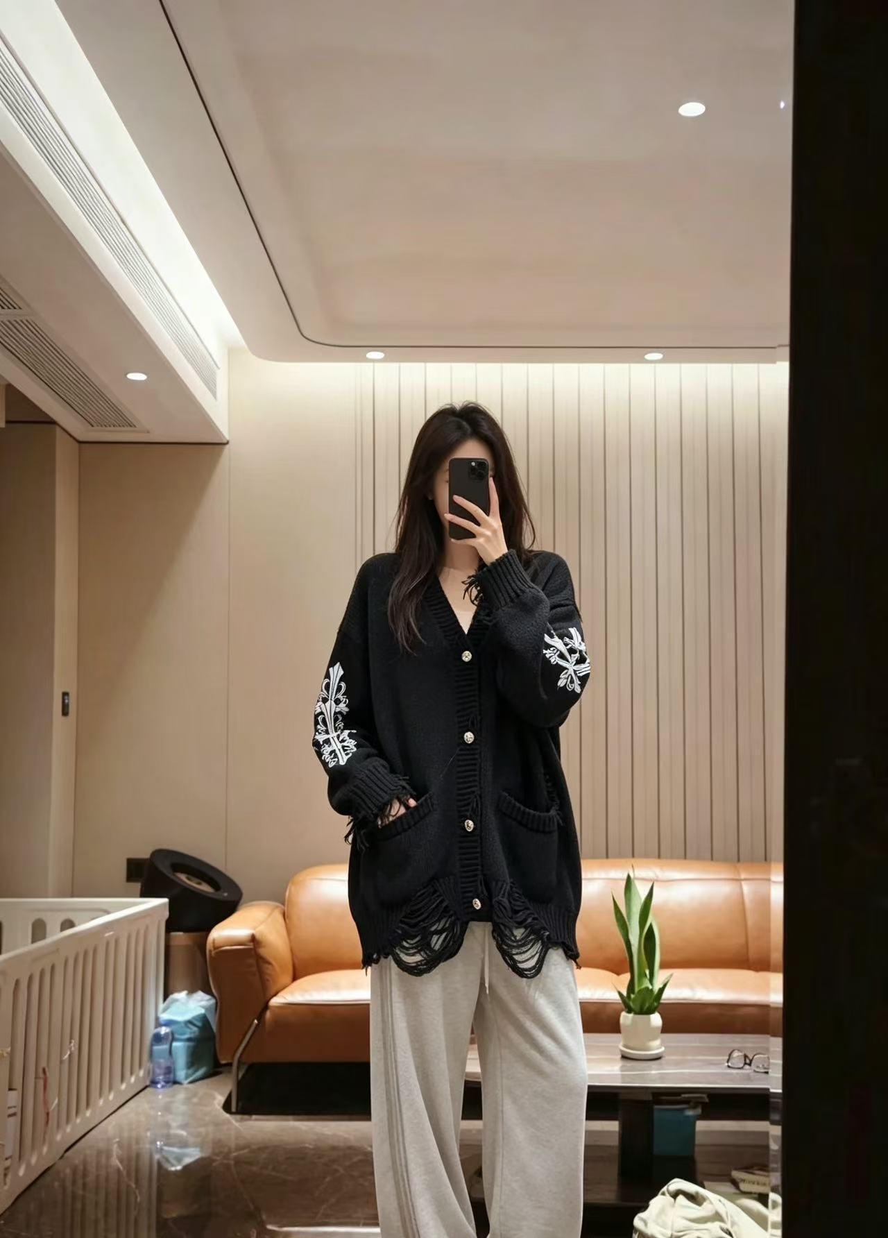 Chrome Hearts サンスクリット文字 ダメージ加工 ウールカーディガン【50％割引+送料無料】