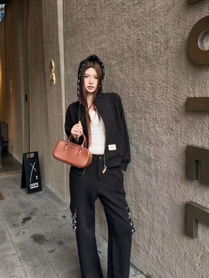 LV フード付きジャケット＆パンツのセットアップ【50％割引+送料無料】
