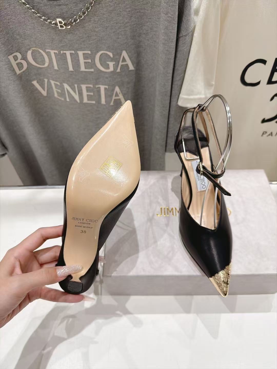 Jimmy Choo 高品質ポインテッドトゥ・ハイヒール【50％割引+送料無料】