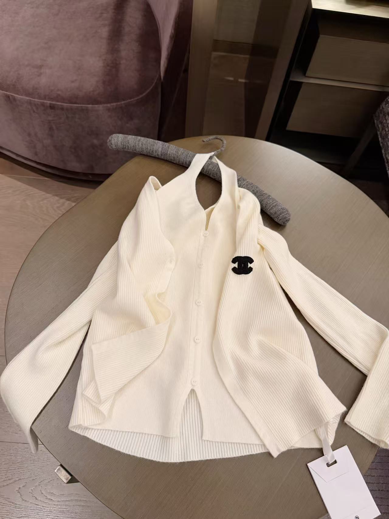 CHANEL ダブルCロゴ ウールセーター【50％割引+送料無料】