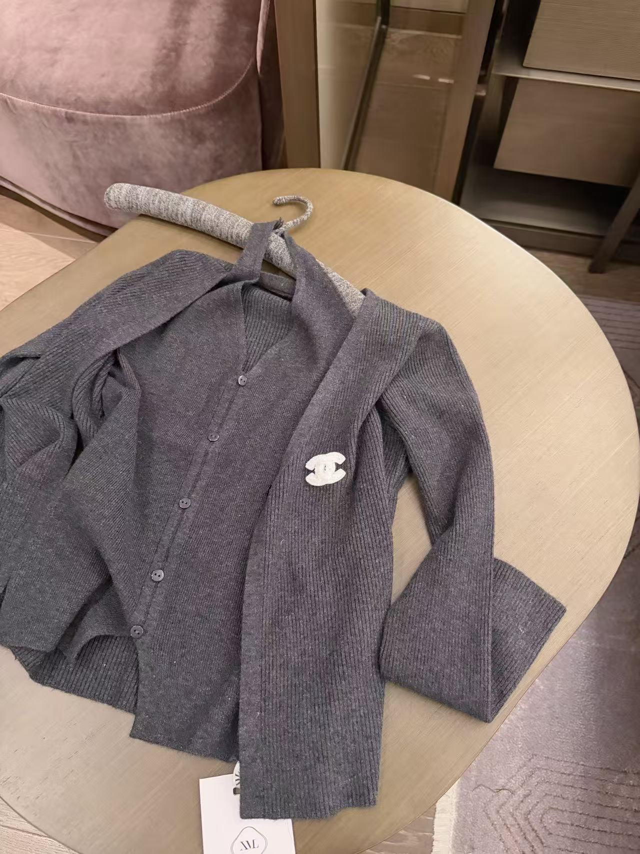 CHANEL ダブルCロゴ ウールセーター【50％割引+送料無料】