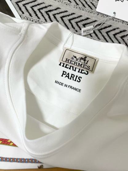 HEREM5 ポニー柄長袖Tシャツ【50％割引+送料無料】