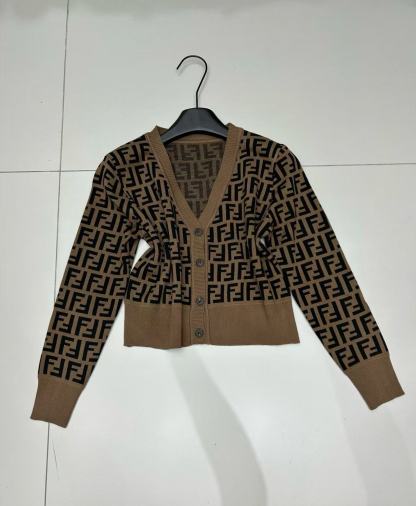 FENDI ウールVネックカーディガン【50％割引+送料無料】