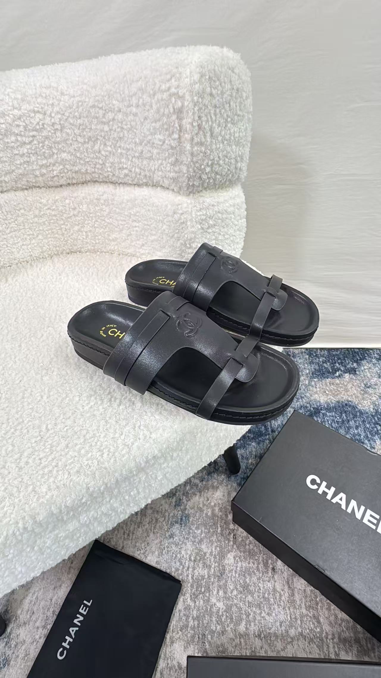 CHANE1 シンプル ダブルC スリッパ【50％割引+送料無料】