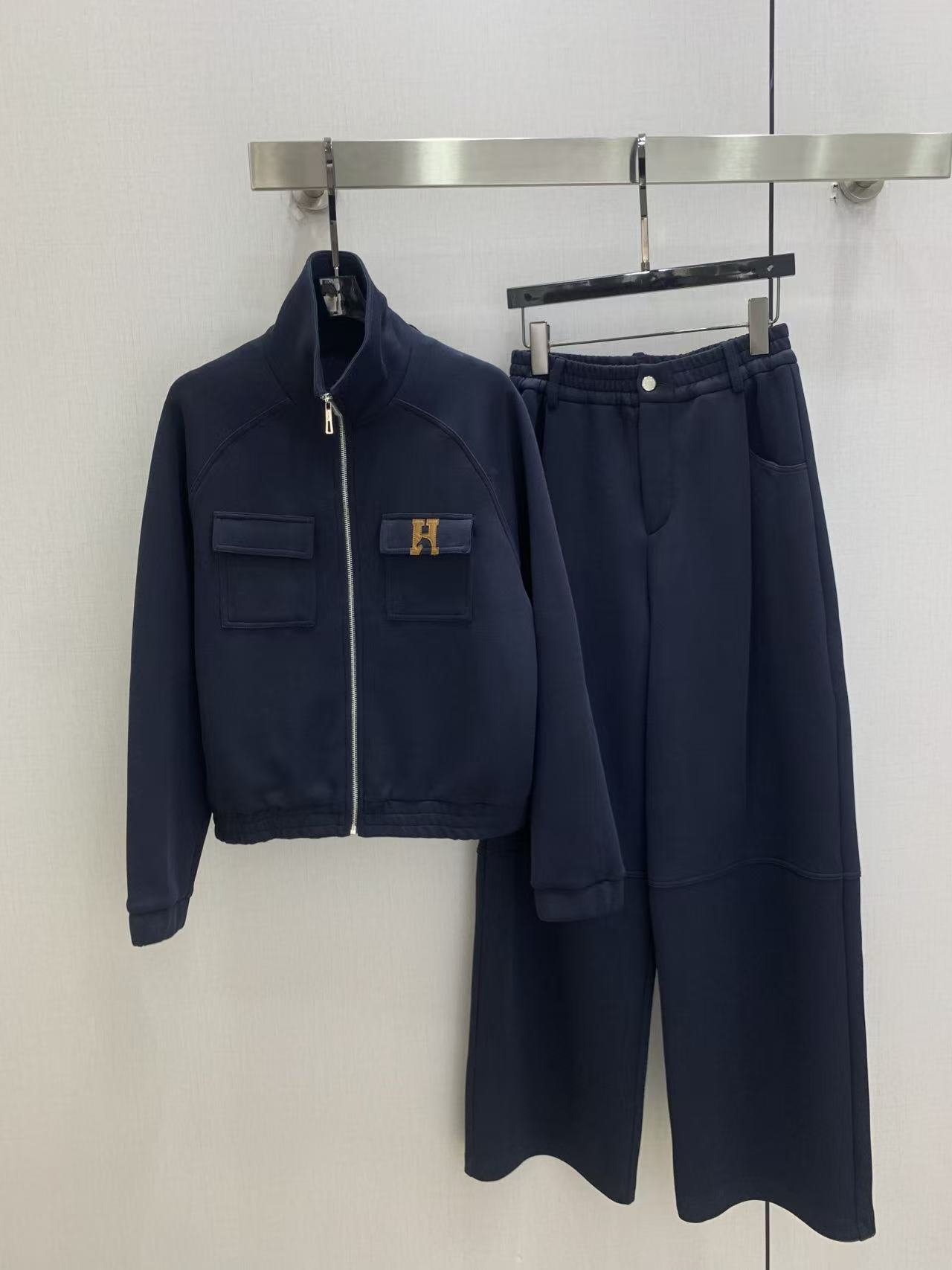 HERME5ジップアップジャケット＆ロングパンツのセットアップ【50％割引+送料無料】